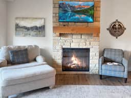 Lake Taneycomo Waterfront | Stunning Views | 3BR - Image 4