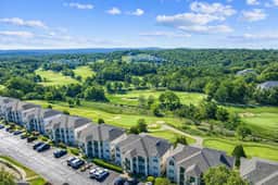 Large 2BR stunning golf course view - Image 5