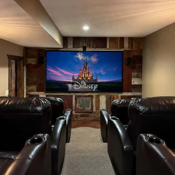 Sleeps 30 • Theater • Game Room • Big Cedar Area - Image 1