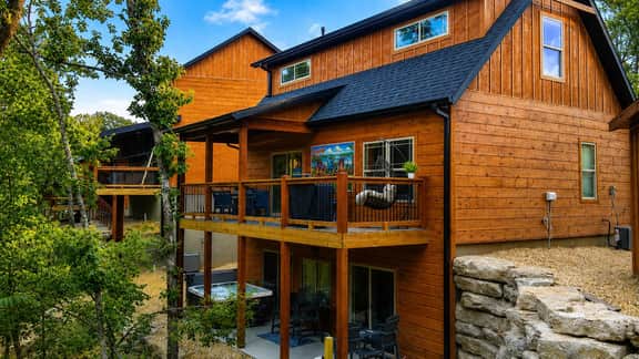 213 Stunning, Gameroom, creek, walk to lazy river - Image 5