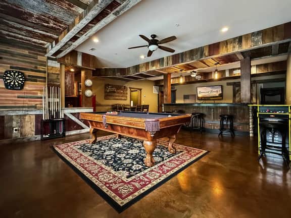 Sleeps 30 • Theater • Game Room • Big Cedar Area - Image 2