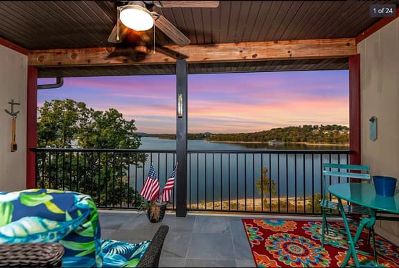 371 Stunning Lakeview, close to SDC, Welcome Home - Image 1